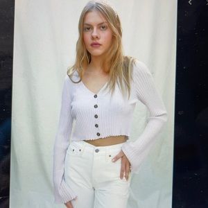 NWT UO black cropped ribbed ruffle cardigan MED